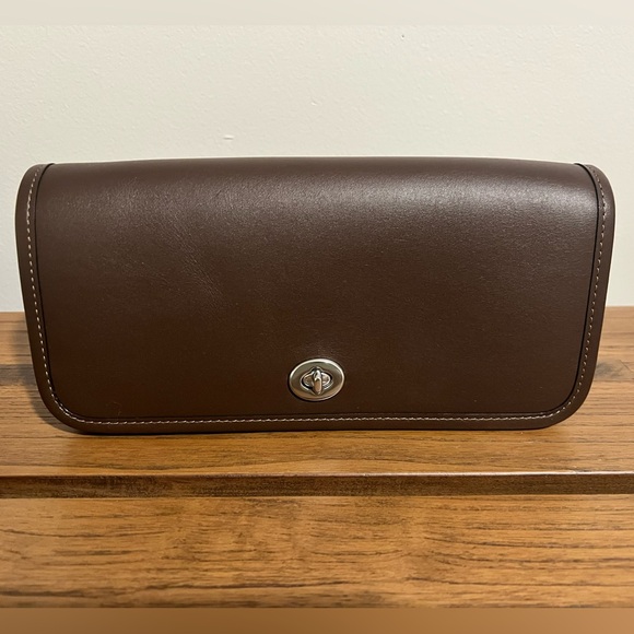 LIKE NEW Coach Dinky Shoulder Bag Leather Silver/Maple 2 Straps CW641 - Picture 2 of 11